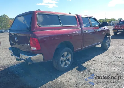 2016 Ram 1500 Big Horn z USA, uszkodzony, nr VIN 1C6RR7GM3GS267203